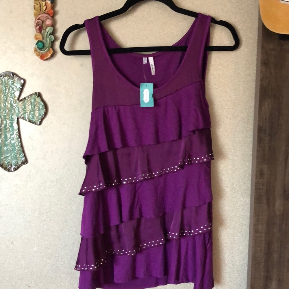 ❗️FINAL SALE ❗️NWT Maurice’s shirt